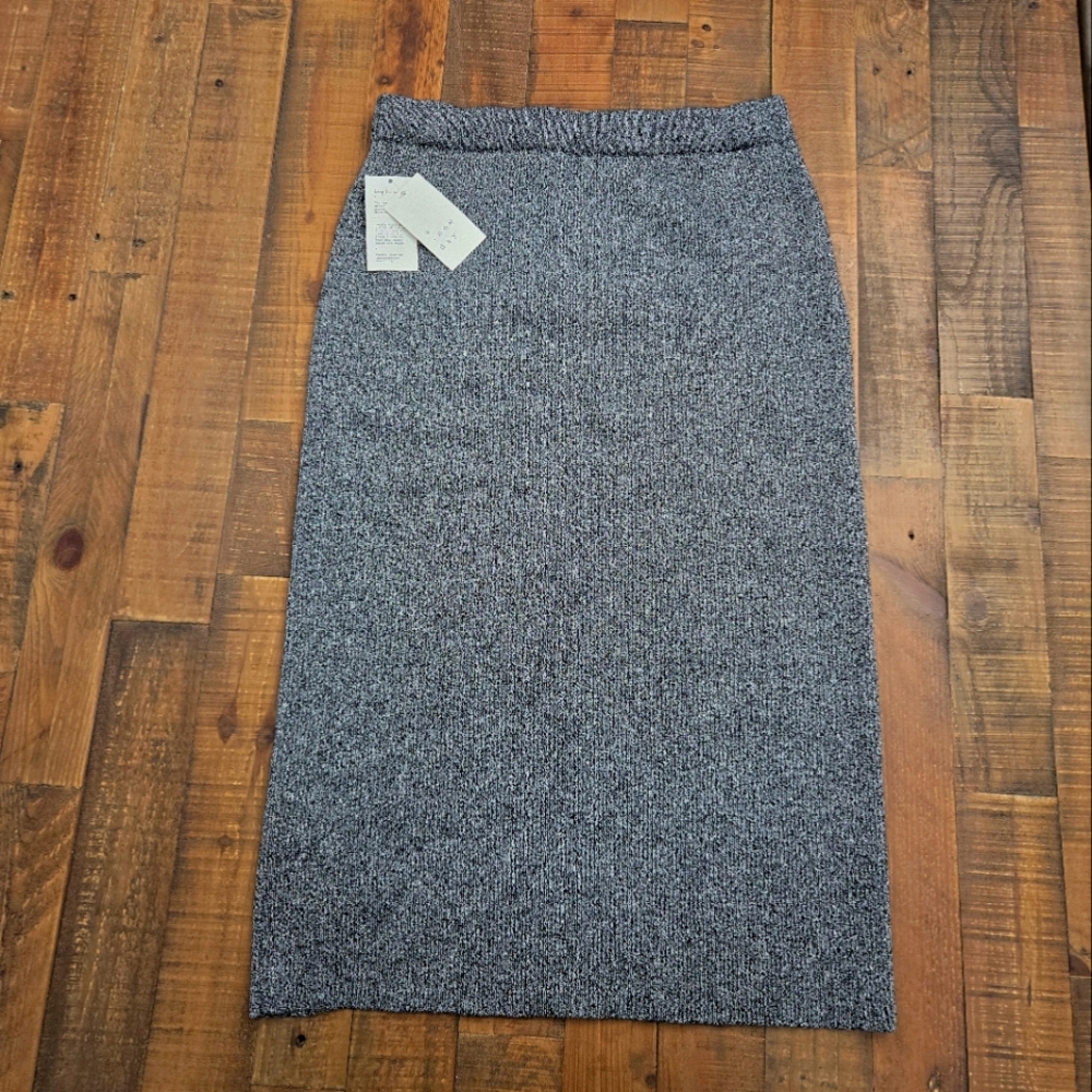 Women's Lurex Midi Sweater Skirt - A New Day Silver.  Size M. Brand new.